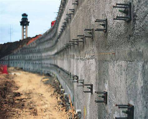 نیلینگ چیست؟ بررسی کامل روش میخ کوبی خاک با مراحل اجرا