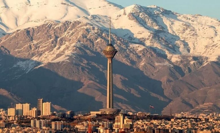 وزارت راه با وجود ۳۰ برابر وسعت تهران زمین، باز هم مانع واگذاری است